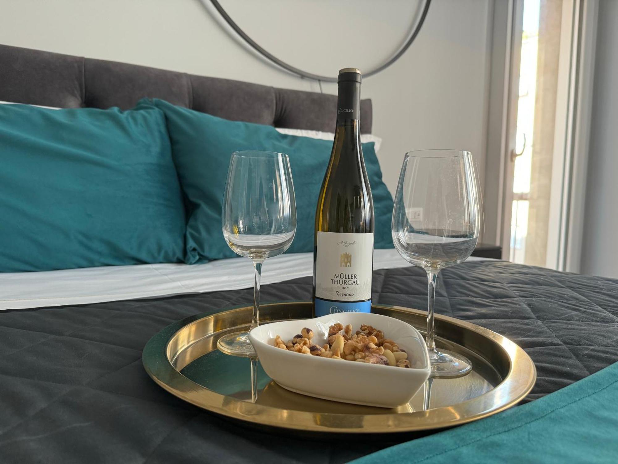 Meg Glamour Suite Milano Vicino I Navigli Екстериор снимка
